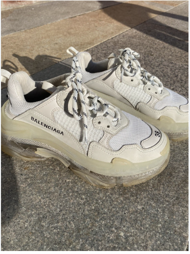 Balenciaga — Triple S