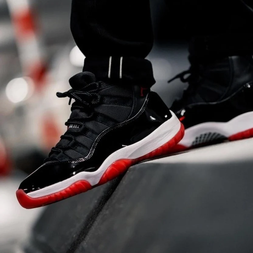Baskets Air Jordan 11 'Bred 2025'